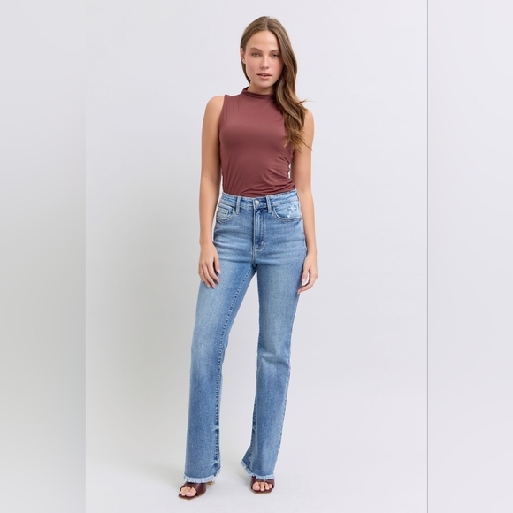 Judy Blue High Rise Medium Wash Frayed Hem Classic Bootcut Jeans Various NEW - Picture 1 of 16